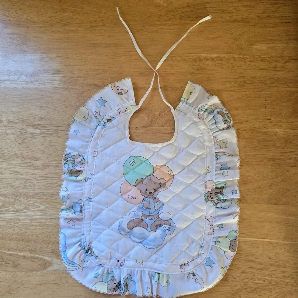 Baby Bib‎ Bear Quilted Cotton, Ruffled Edge, Precious Moments Fabric Vintage